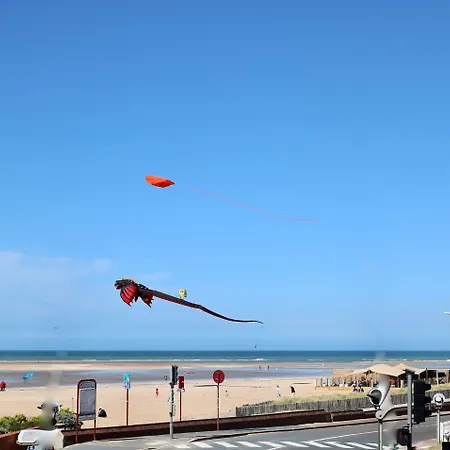 Nid Douillet A 30 Metres De La Grande Plage De Houlgate - Residence La Vague - Exterior foto