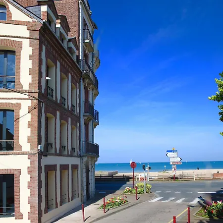 Nid Douillet A 30 Metres De La Grande Plage De Houlgate - Residence La Vague - Exterior foto